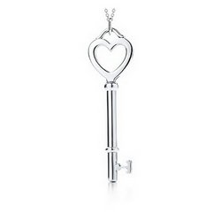 TIFFANY KEYS HEART KEY PENDANT