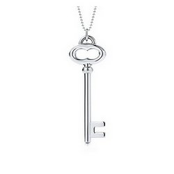 TIFFANY KEYSVINTAGE OVAL KEY PENDANT