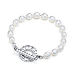 Tiffany Pearl Bracelet